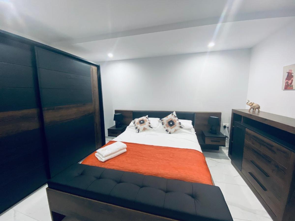Spacious Deluxe Seaside Escape St. Paul's Bay Exterior foto